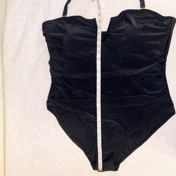 NWT Catherine Malandrino V Wire Shirred Black 1 Piece Bandeau Swimsuit Plus S 3X - Picture 7 of 12